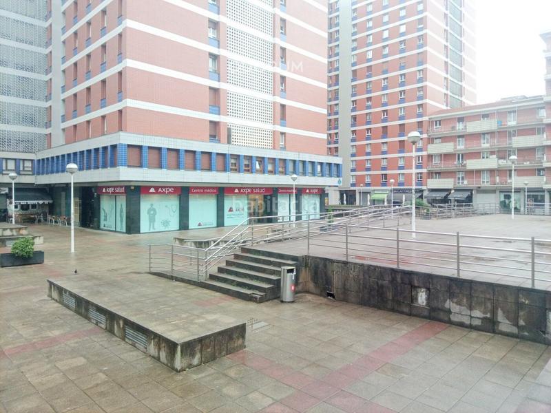 Foto 6befe71b-5ed7-4ac4-83b7-fdd105fc44ca. Locale commerciale in Santutxu-Basarrate Bilbao