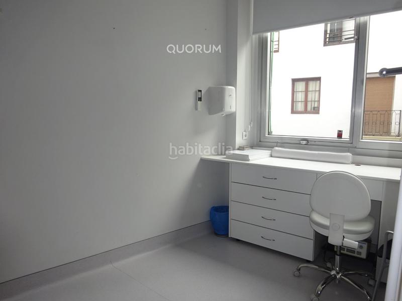 Foto 79f9f86f-7a31-464a-a44d-467b36aab8d8. Miete büro mit heizung in Casco Viejo Bilbao