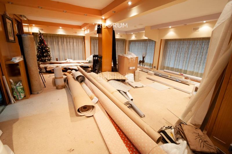 Foto de217d4c-657b-4c84-8056-d4b737eab93b. Locale commerciale in Santutxu-Basarrate Bilbao