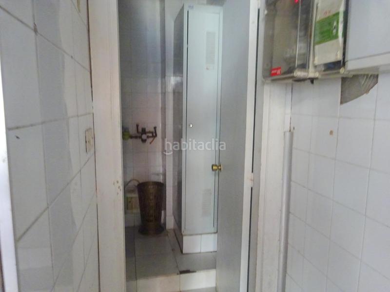 Foto d9f4a972-6c81-40ec-aa5e-39ce3a65e54e. Location local commercial dans Santutxu-Basarrate Bilbao