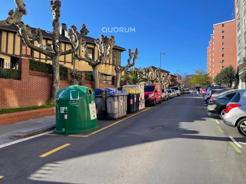 Foto 33fe841a-dd89-441e-b33b-4486dd2a4888. Local comercial a Santutxu-Basarrate Bilbao