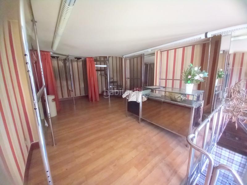 Foto 40e8d8c1-0171-49f4-b385-93a1b157d8e2. Local comercial  en zona muy céntrica en Bilbao