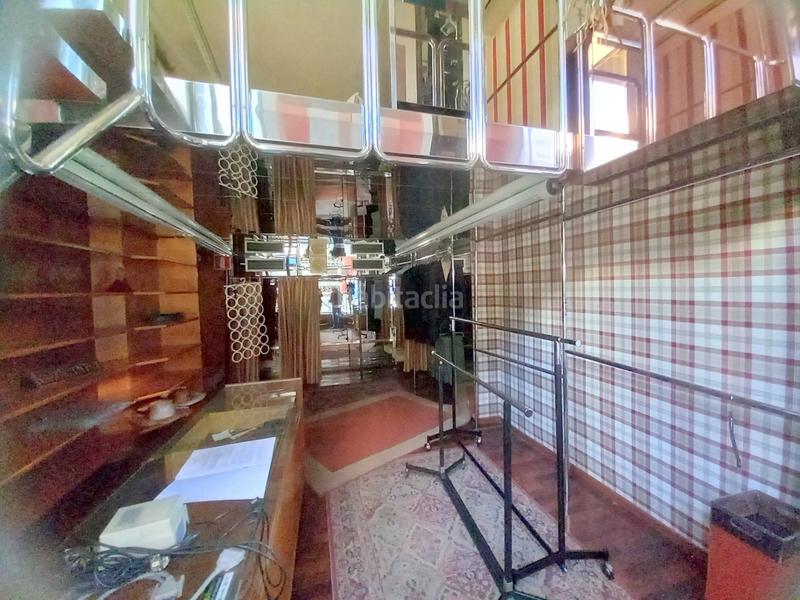 Foto a8c7dd84-d3cf-4efc-84e2-a95e0d44a8aa. Local comercial  en zona muy céntrica en Bilbao