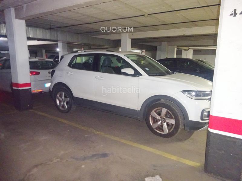 Foto 2fd87f86-dc25-42ff-a2a4-cc92724f7771. Aparcament cotxe a Txurdinaga Bilbao