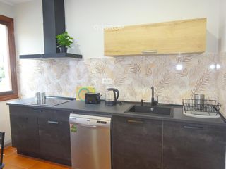 Affitto Appartamento in Iturralde. Piso moderno para estudiantes de 3 habitaciones y baño