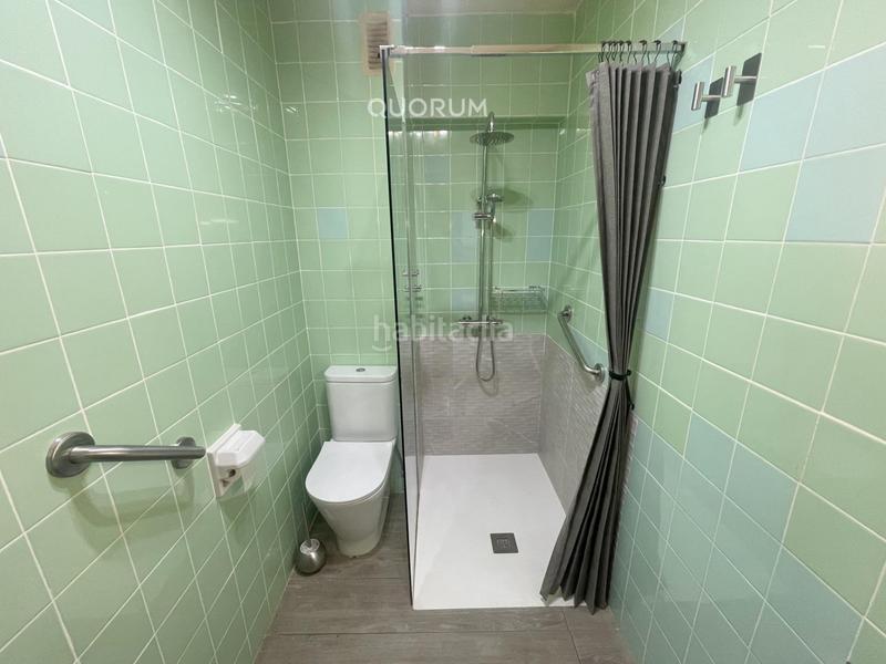 Foto af43eb7c-cfdc-4770-a5f5-23b133d86cc1. Piso  de 4 habitaciones con balcón en santutxu en Bilbao