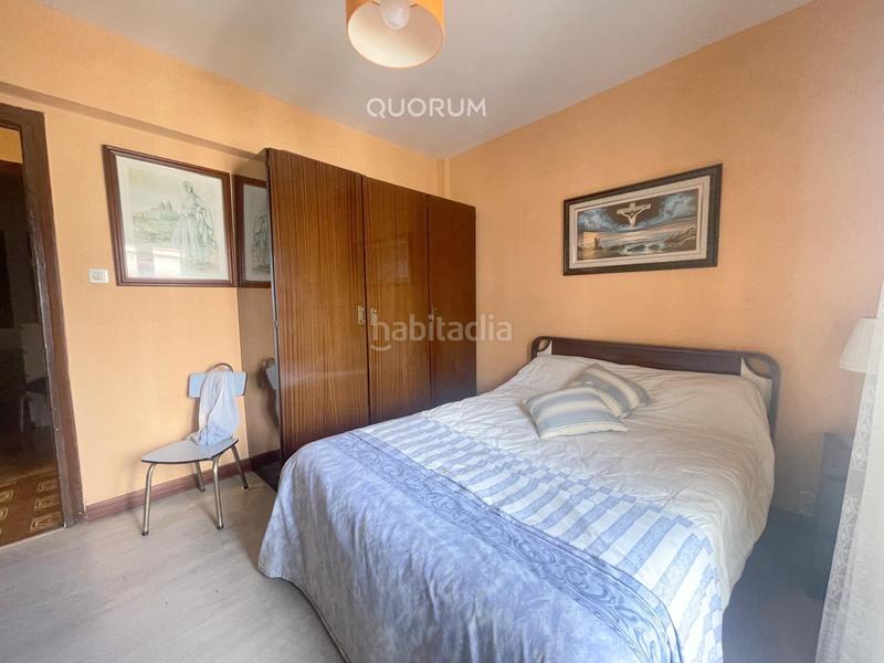 Foto d5249d31-f55a-443c-8d0e-6cc149230fbe. Piso  de 4 habitaciones con balcón en santutxu en Bilbao