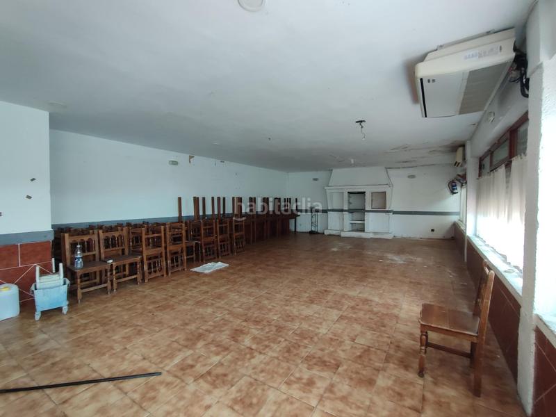 Foto 2c2a8537-d7d3-4726-92b0-5736bacd90a8. Local comercial restaurante en venta con terrenos en Txurdinaga en Bilbao