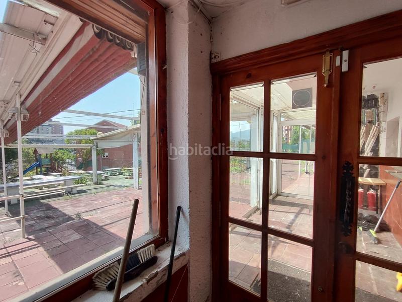 Foto b5476548-d95a-48e3-9f78-d36f97a9c15c. Local comercial restaurante en venta con terrenos en Txurdinaga en Bilbao