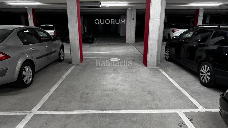 Foto 8b73c905-02bc-49ad-a71f-f55f465023ce. Alquiler parking coche amplia parcela de garaje en Bolueta en Bilbao