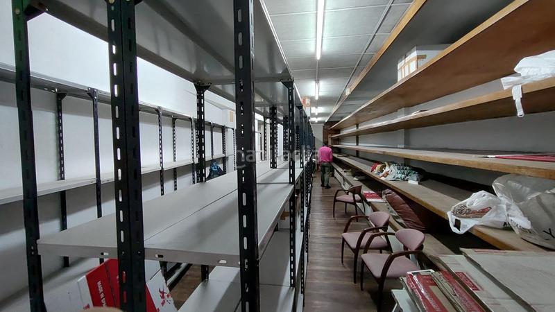 Foto bb75d32d-6a4e-4ee2-833a-586240bad165. Location local commercial dans Casco Viejo Bilbao