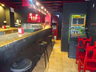 Location Local commercial à Santutxu-Basarrate. Bar en santutxu con licencia en vigor sin salida de humos