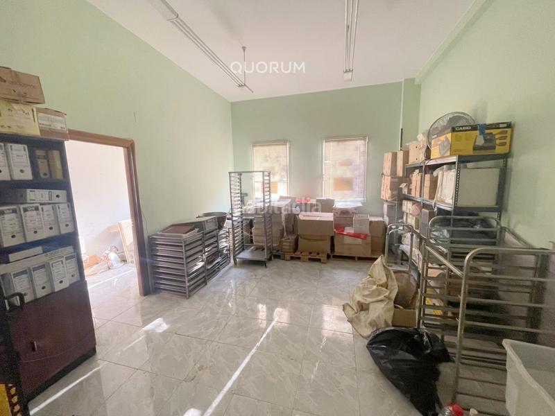 Foto 5e8890ac-db8e-4b43-a55d-a5b3380be7c2. Locale commerciale in Txurdinaga Bilbao