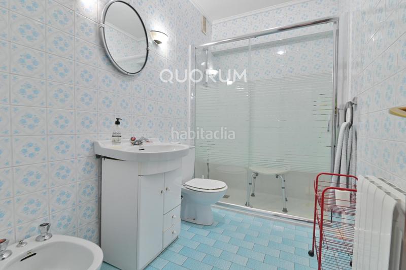 Foto c1d89376-3224-472c-a78d-616bcbc4c131. Piso  de 3 habitaciones y garaje incluido en Santutxu-Basarrate Bilbao