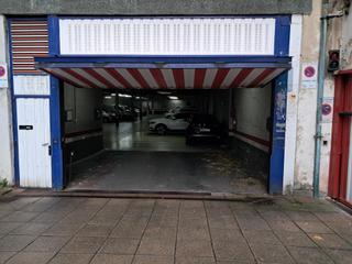 Lloguer Aparcament cotxe a Santutxu-Basarrate. Alquiler de parcela de garaje en santutxu