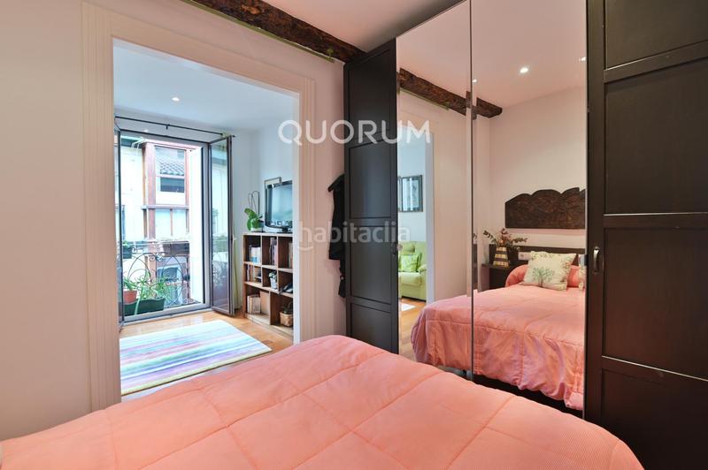 Foto 35e11ce2-8c39-4b3a-b74d-9c0c5e45234b. Piso coqueta vivienda reformada en el Casco Viejo en Bilbao