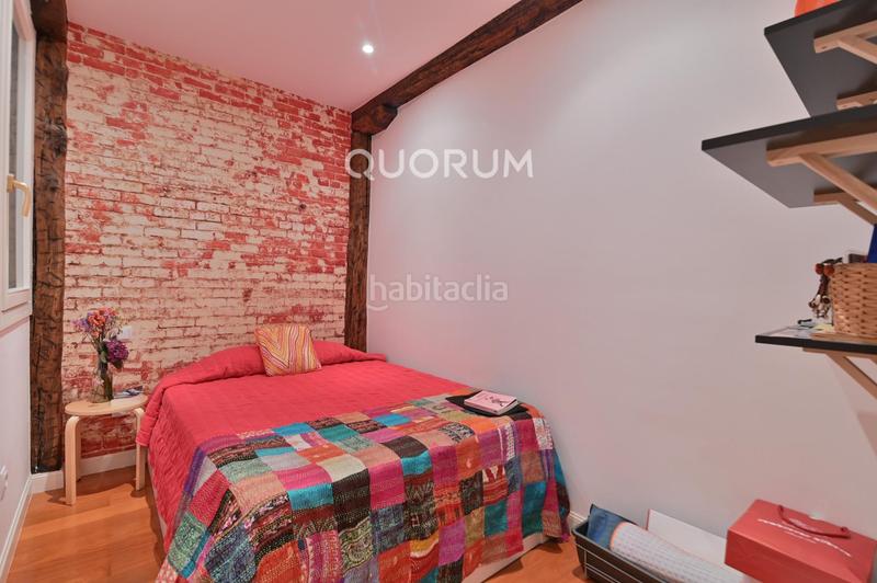 Foto ad4af872-5be1-4a40-99ce-e4fd73ce987e. Piso coqueta vivienda reformada en el Casco Viejo en Bilbao