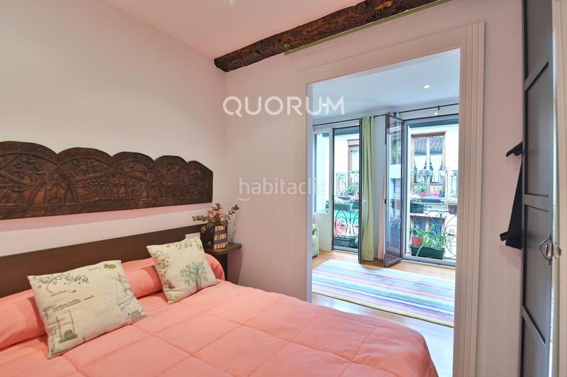 Foto b80c4458-ecbf-45ee-a9b0-78cd1d1cfa67. Piso coqueta vivienda reformada en el Casco Viejo en Bilbao
