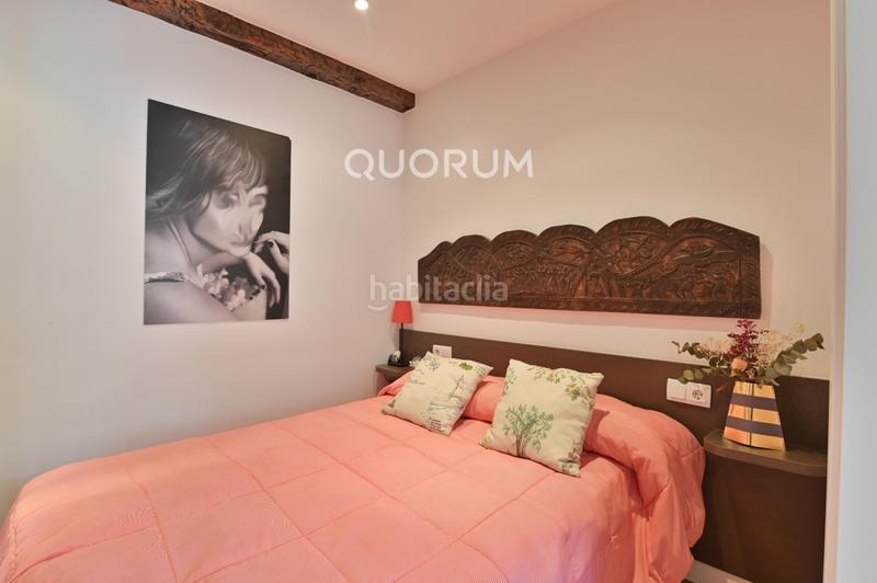 Foto c0898bf4-6911-4b63-8ff8-2bc8a6de9237. Piso coqueta vivienda reformada en el Casco Viejo en Bilbao