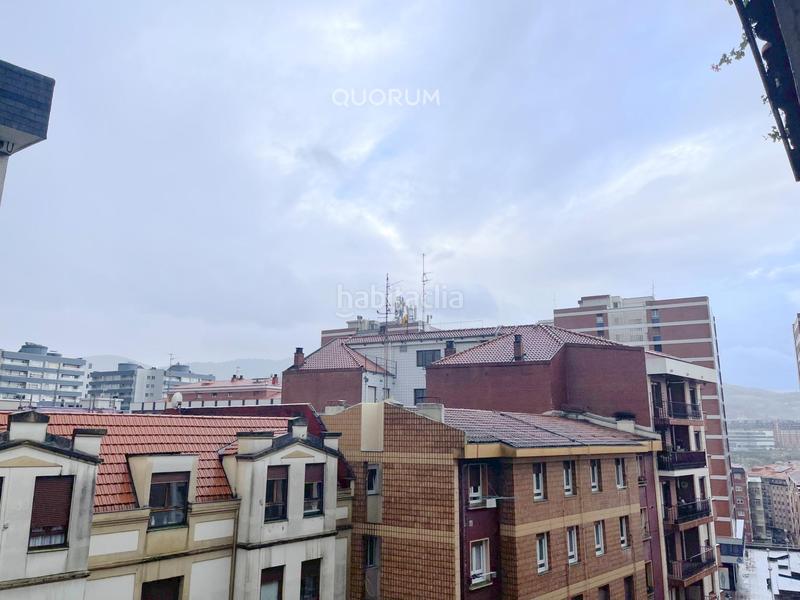 Foto 0e4b826e-65b4-48a4-b2c1-40d50ff593f0. Piso  céntrico de 3 habitaciones 2 baños y vistas en Bilbao