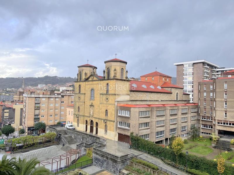 Foto c3c780f5-7ca7-43c6-8089-44fe58a07d91. Piso  céntrico de 3 habitaciones 2 baños y vistas en Bilbao
