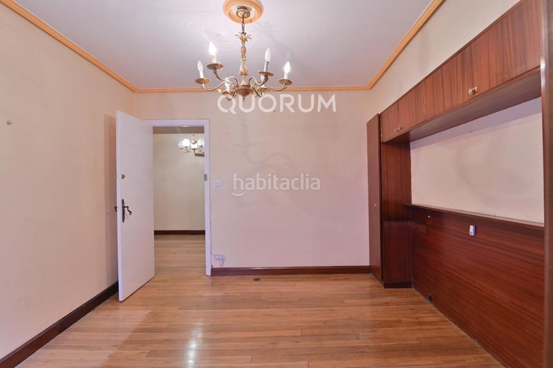 Foto 41888780-5339-45f9-9a12-23ed805883ad. Piso vivienda con balcón, exterior para reformar en Bilbao