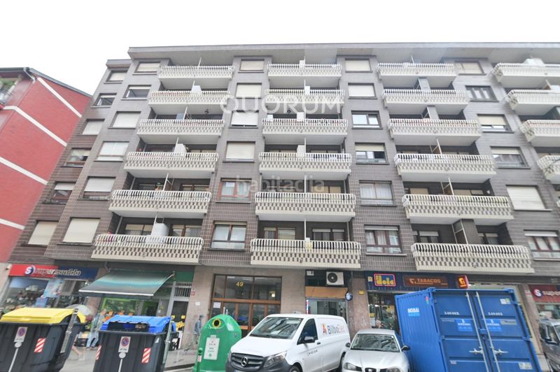 Foto f3f0a8c3-0296-43b5-8eff-e471ba05e743. Pis amb calefacció aparcament a Iturralde Bilbao