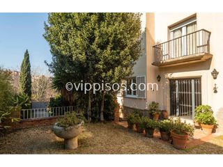 Casa  Sagrat cor. Casa unifamiliar de 497 m2 construidos - a reformar- en parcela