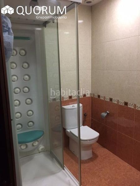 Foto 8ab0a9dd-c4c8-4a62-b2e1-ddaad835be55. Location local commercial dans Iralabarri Bilbao