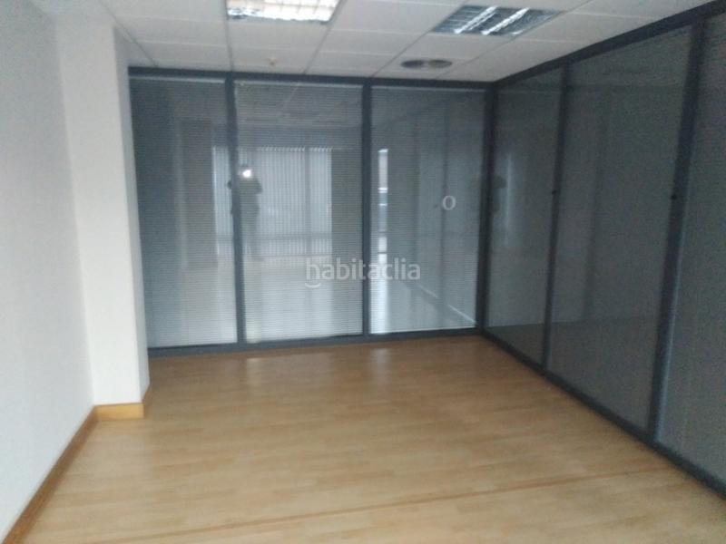 Foto 2a9cca88-84d1-45a7-bf82-4044453f9738. Affitto ufficio con riscaldamento in Erandio