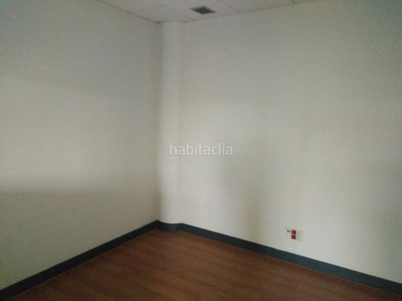 Foto 3ca705a4-983c-4545-ba20-5d6bfdc55946. Affitto ufficio con riscaldamento in Erandio