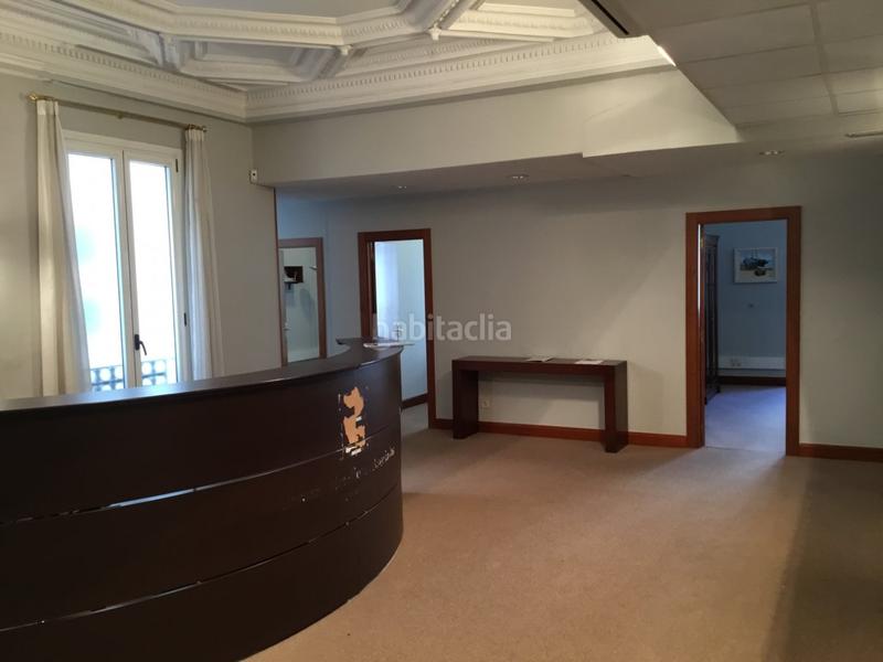 Foto 22847447-d1da-4e93-b721-4e49f63d8c52. Miete büro in Ensanche - Moyua - Diputación Bilbao