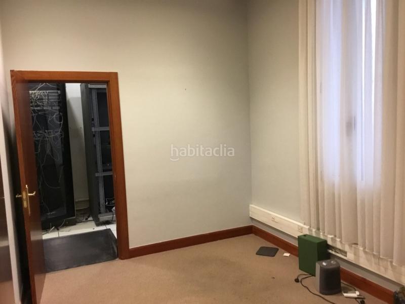 Foto bf2277c5-1455-47f8-a900-f804070de771. Miete büro in Ensanche - Moyua - Diputación Bilbao