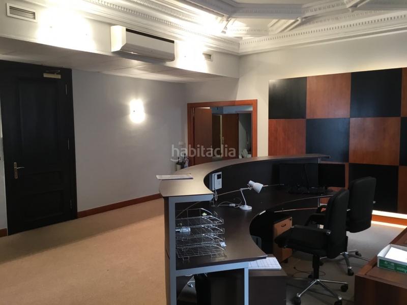 Foto 8bdced41-3737-477a-8dfb-d464f858340c. Rent office space in Ensanche - Moyua - Diputación Bilbao