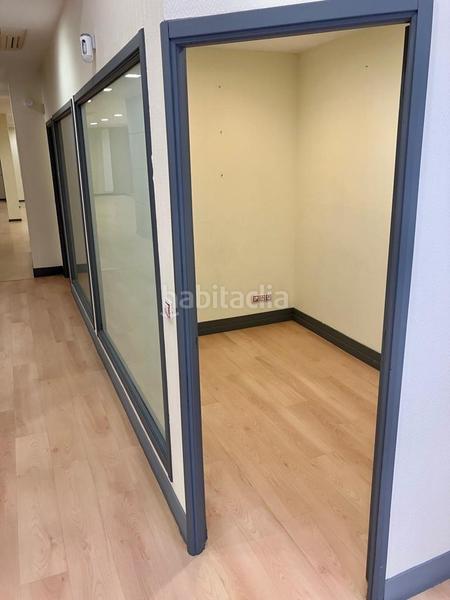 Foto b41917d4-a0ce-4925-8126-a7394ca19b56. Lloguer local comercial a Ensanche - Moyua - Diputación Bilbao