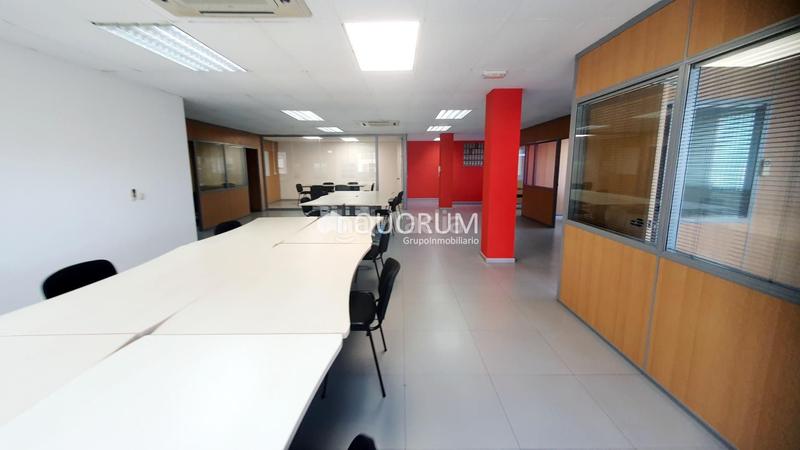 Foto 22bc6380-ceb6-4791-a7f5-28eb6c12404a. Rent office space in San Miguel Basauri