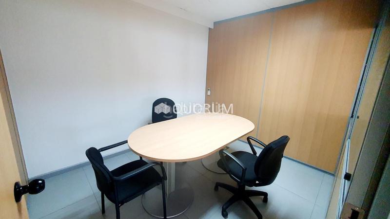 Foto 4af534fa-561e-49c8-bbc0-a59d7cbd91f8. Rent office space in San Miguel Basauri