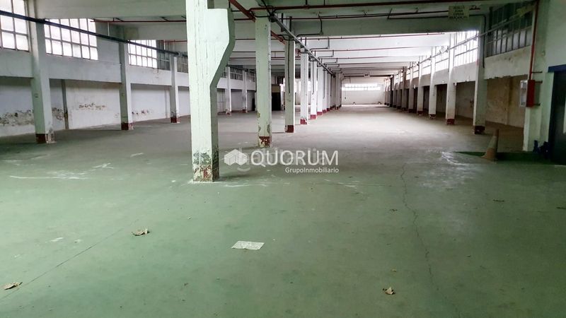 Foto 9e627c32-40df-4b8a-9944-aa9786de8340. Rent industrial building in Erandio