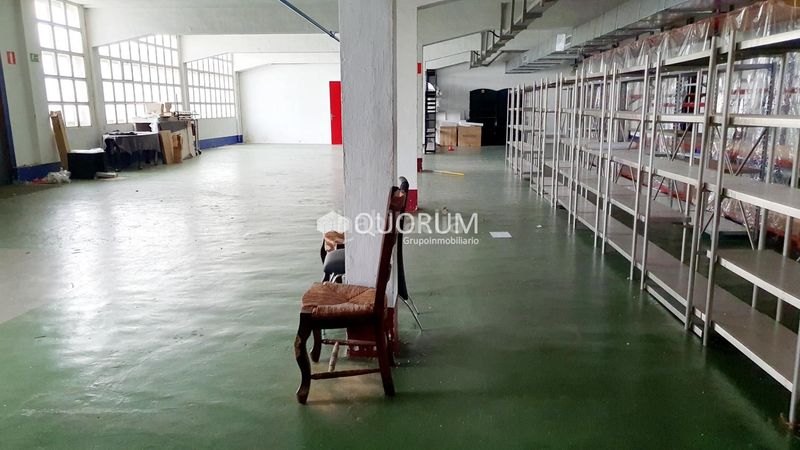 Foto b962de24-1546-43c5-b45d-b21f0c58d969. Rent industrial building in Erandio