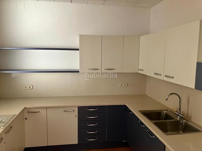 Foto 7ff4e931-b687-4781-abee-d31a62633b0d. Miete büro mit heizung in Ensanche - Moyua - Diputación Bilbao