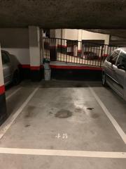 Parking coche en Rekalde Centro. Parcela para coche grande en amezola