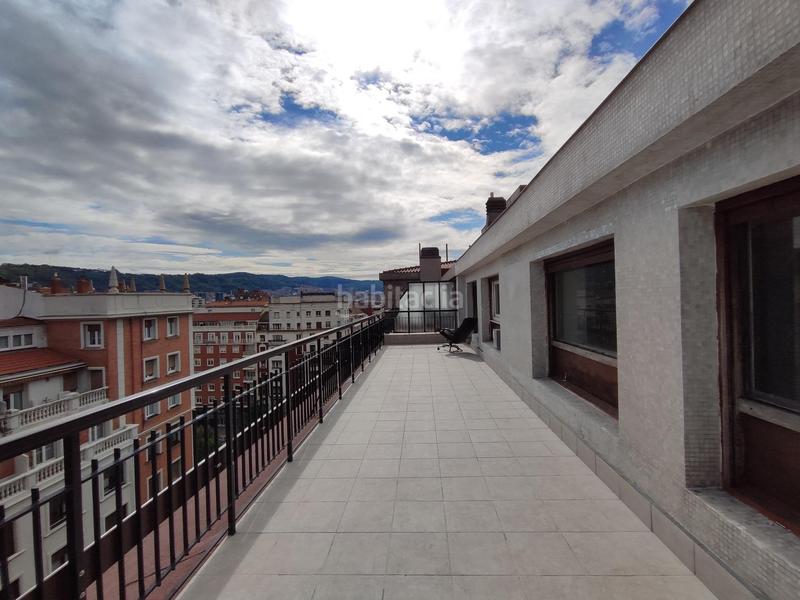 Foto b884f38e-75e9-46fb-8265-f89e45a24a12. Location bureau avec chauffage dans Basurtu Bilbao