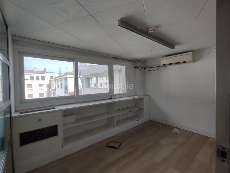 Foto a7e0ce91-90ac-49a1-8fa1-1f40435ab9ad. Miete büro mit heizung in Basurtu Bilbao