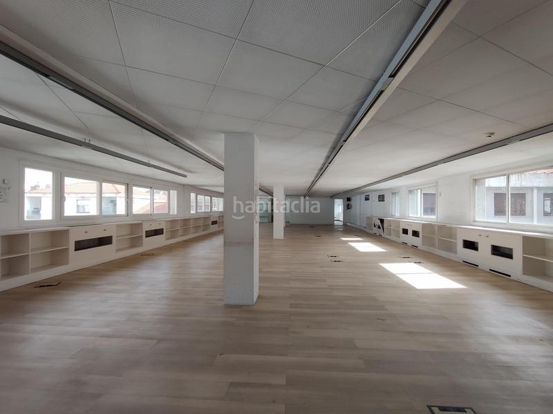 Foto 1710eb5d-3f4c-425a-82f0-79b3b01e8115. Rent office space with heating in Basurtu Bilbao