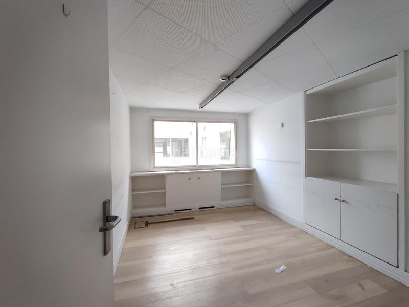 Foto 329d478e-7a96-4dd1-a75a-41804c304ccd. Rent office space with heating in Basurtu Bilbao