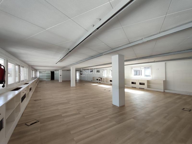 Foto b90feb00-bfbb-459e-9411-a1c175d155da. Rent office space with heating in Basurtu Bilbao