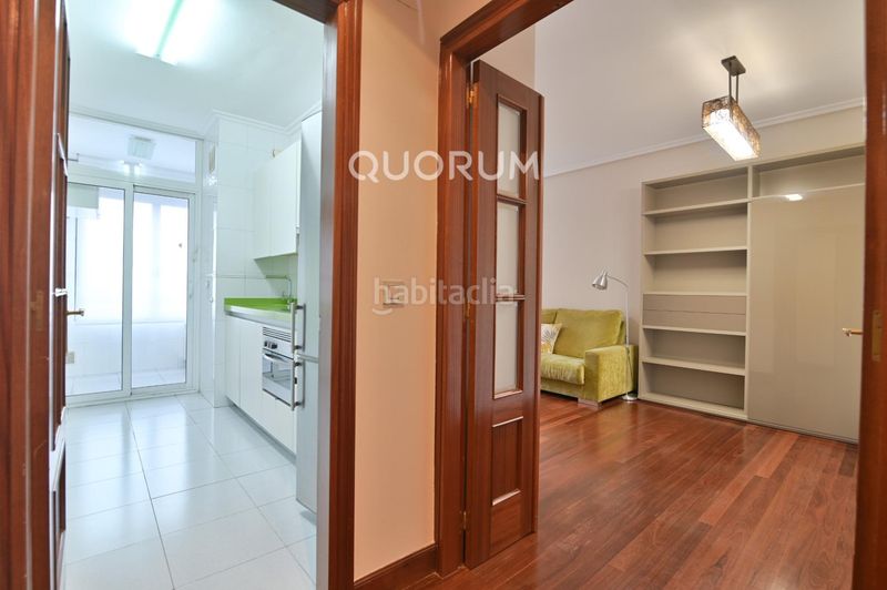 Foto 705f17b0-fb34-48ec-ae4a-efc77c36a3ae. Rent flat with heating parking in Rekalde Centro Bilbao