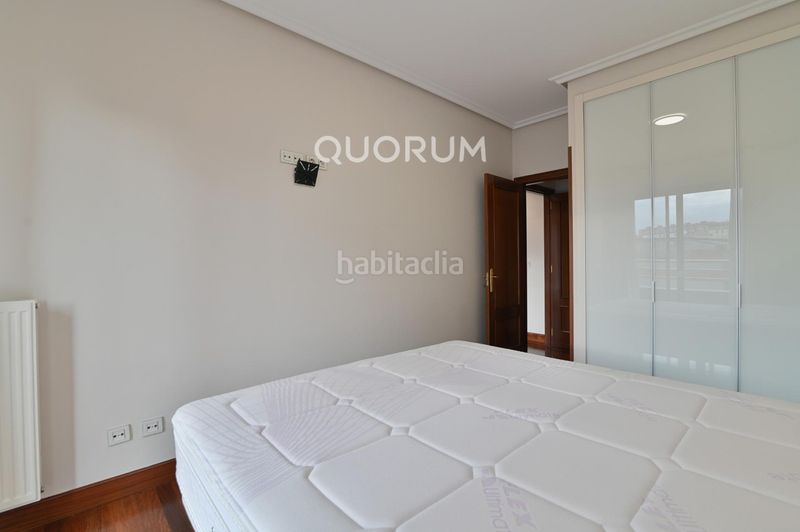 Foto e83260d7-1774-4d1c-8000-7771c8f1dcdc. Rent flat with heating parking in Rekalde Centro Bilbao