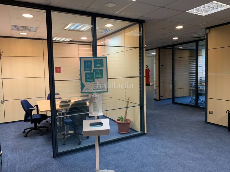 Foto 771c5452-af59-4076-b711-1a4c7460ef98. Location bureau avec chauffage dans Miribilla Bilbao