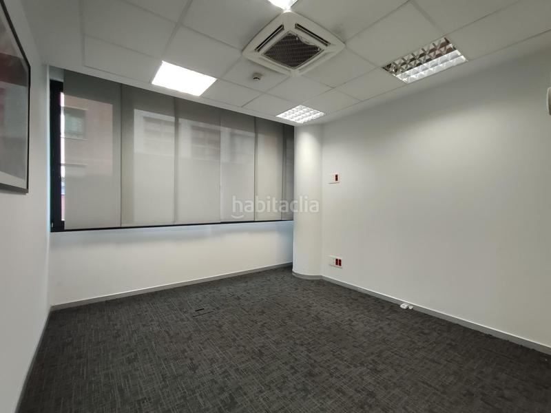 Foto 637c71c8-b80e-4458-b042-9209925e2805. Location bureau avec chauffage dans Miribilla Bilbao